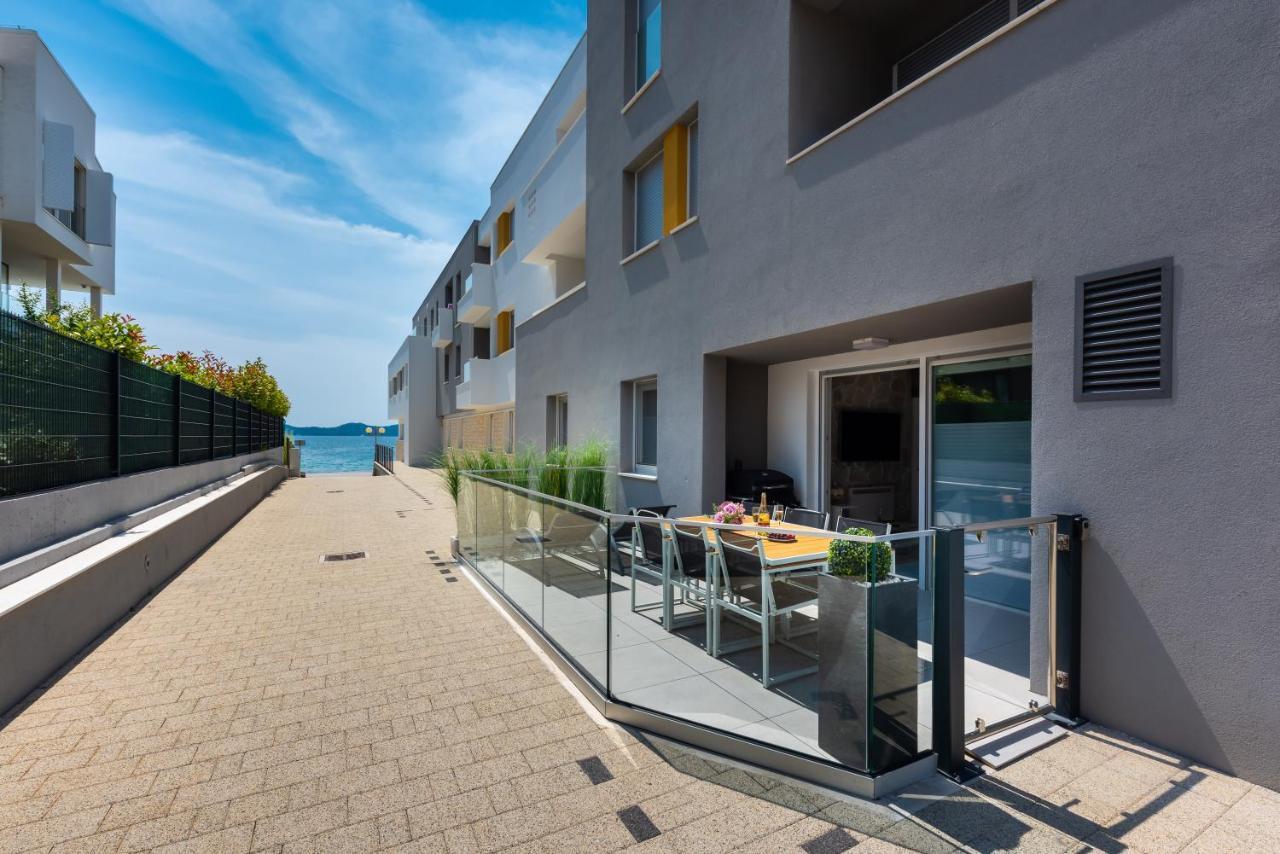 Mm Luxury Apartments Diamond & Silver Zara Esterno foto
