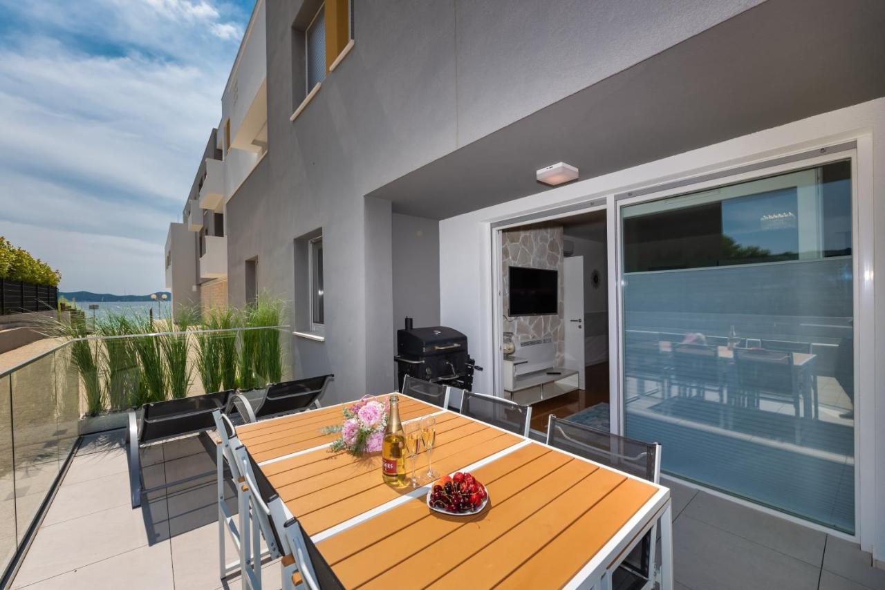 Mm Luxury Apartments Diamond & Silver Zara Esterno foto